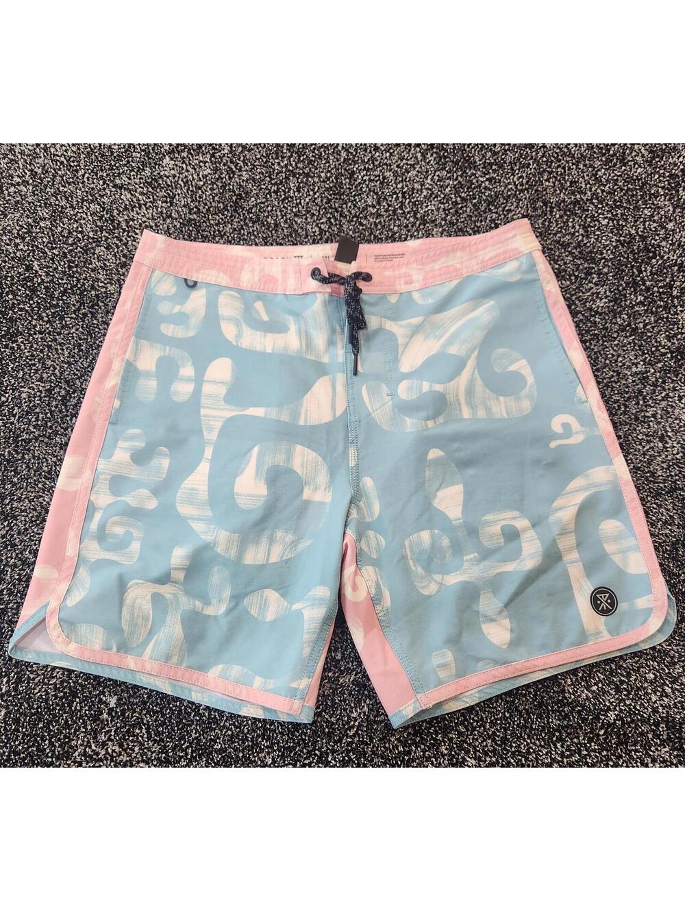 Roark Chiller 17” Batik Scallop Swim Boardshorts Aqua Blue Mens Size 30 RB434